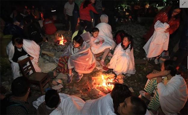 九寨溝地震災(zāi)后現(xiàn)場(chǎng) 九寨溝地震災(zāi)后現(xiàn)場(chǎng)